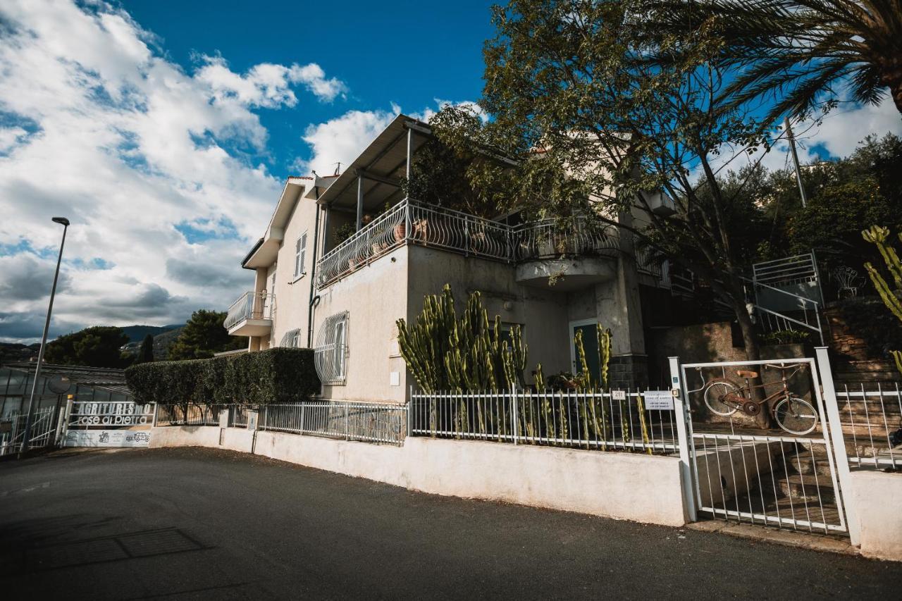 Agriturismo Rose Di Pietra 피에트라리구레 외부 사진